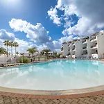 Playa Bastian: 2 Habs, 2 Banos Y Super Terraza *