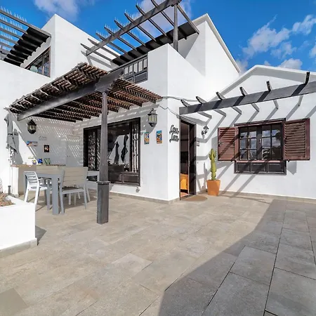 Playa Bastian: 2 Habs, 2 Banos Y Super Terraza