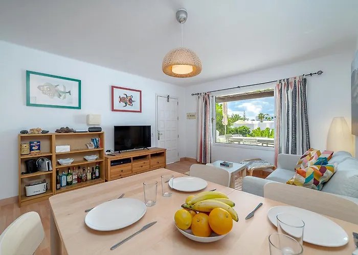 Playa Bastian: 2 Habs, 2 Banos Y Super Terraza