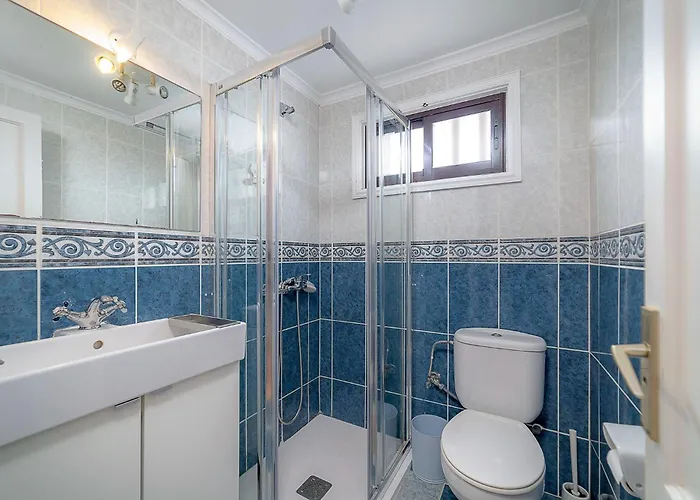 Playa Bastian: 2 Habs, 2 Banos Y Super Terraza 코스타 테기세