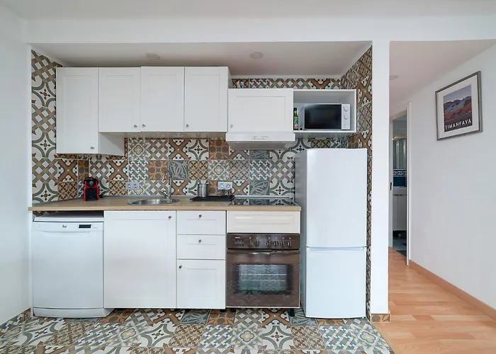 Playa Bastian: 2 Habs, 2 Banos Y Super Terraza Appartement