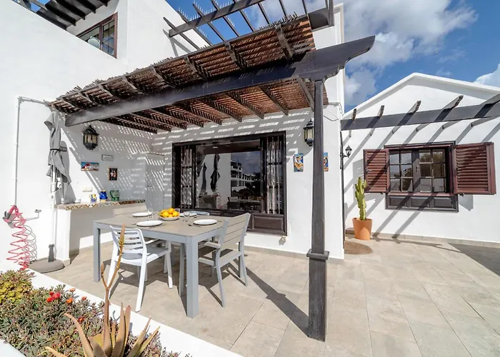 Appartement Playa Bastian: 2 Habs, 2 Banos Y Super Terraza Costa Teguise